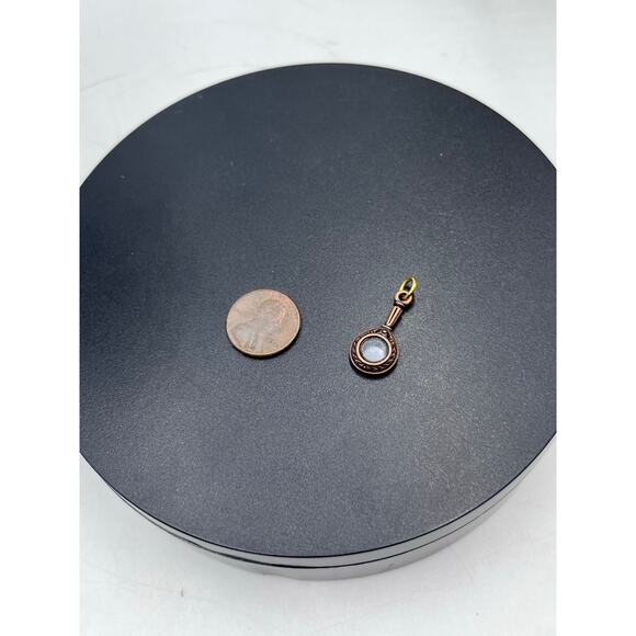 Joan Rivers Vintage Goldtone Lorgnette Opera Glasses Monocle Magnifying Charm - Picture 6 of 7